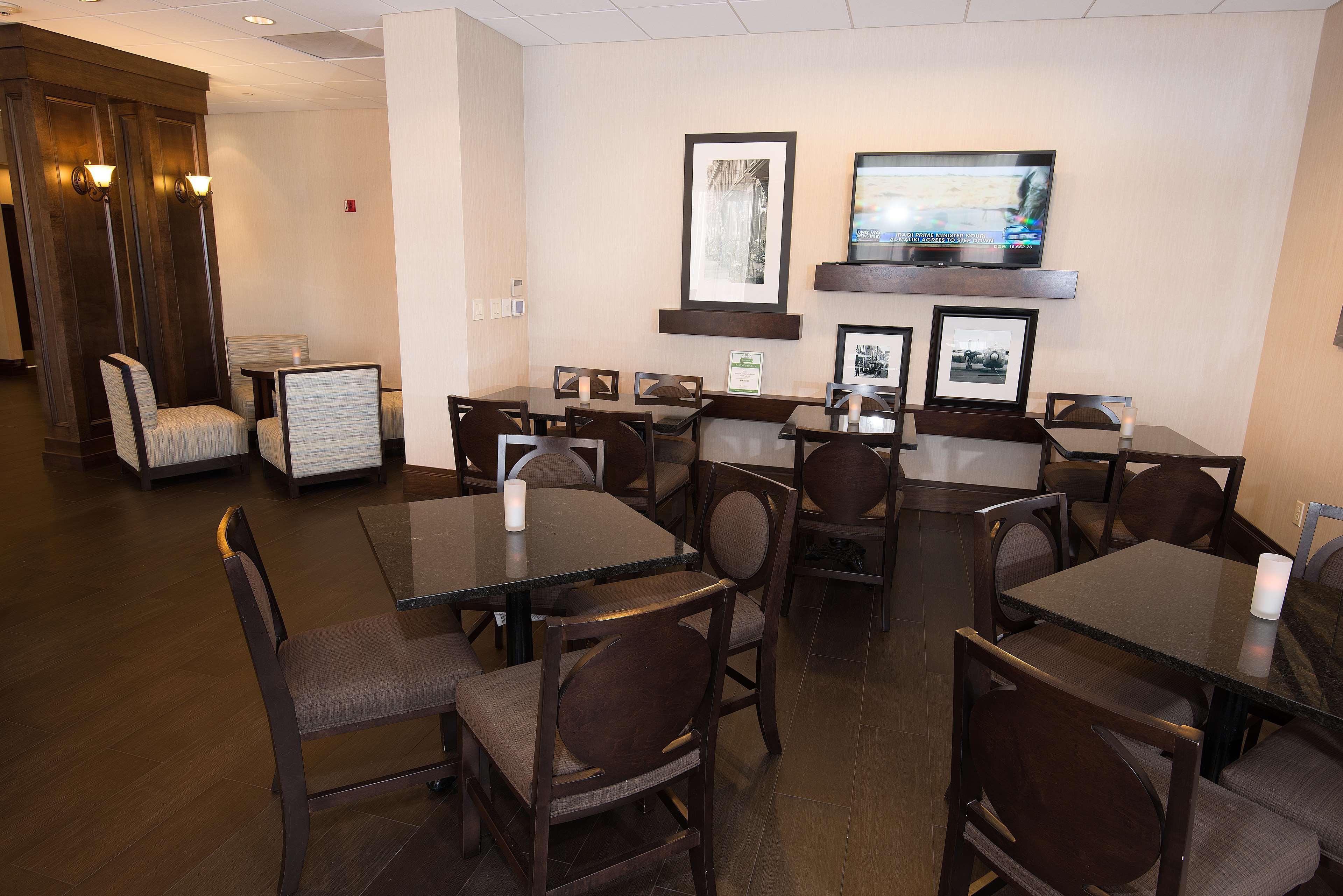 Hampton Inn Carlstadt At The Meadowlands Buitenkant foto