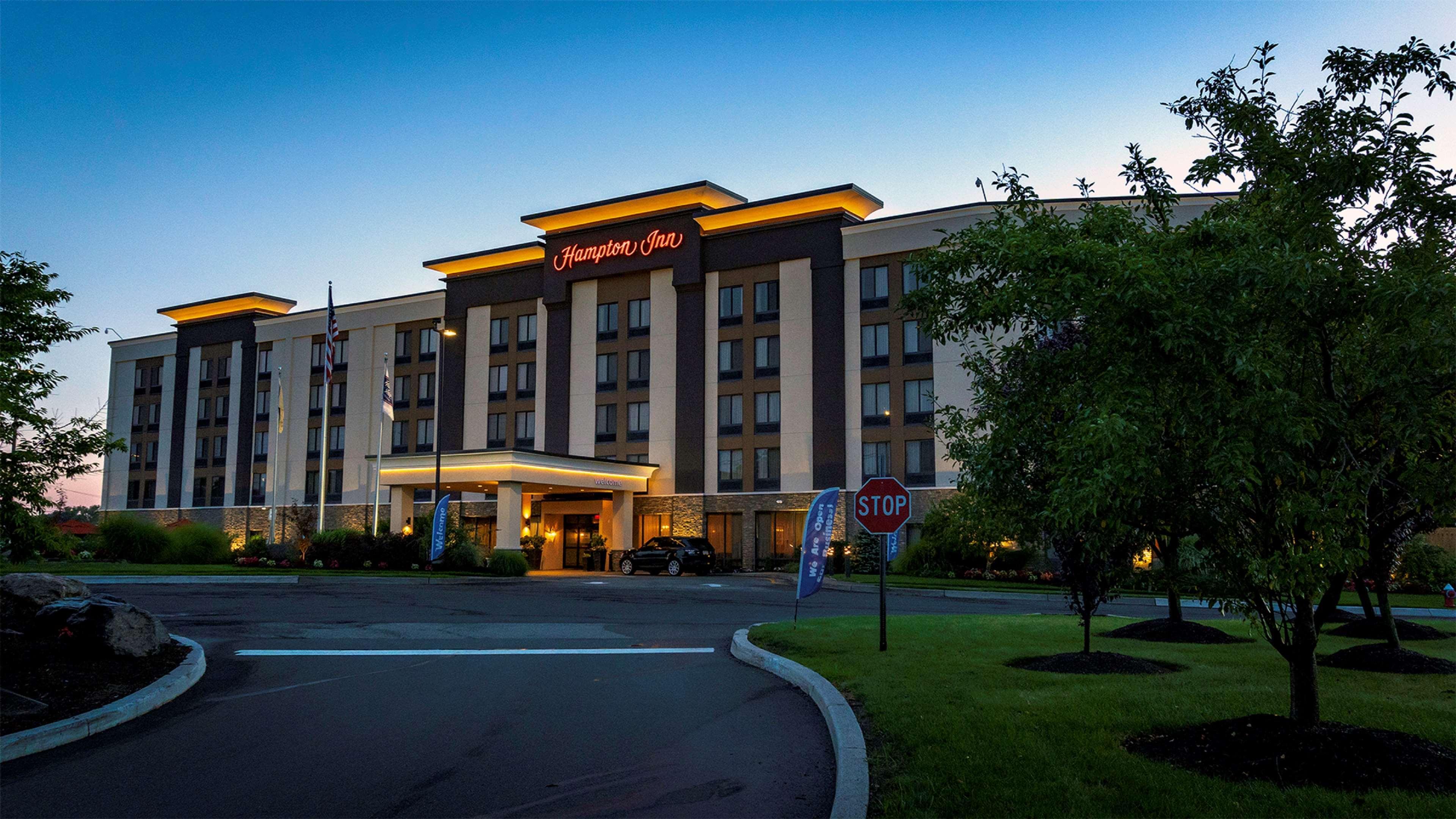 Hampton Inn Carlstadt At The Meadowlands Buitenkant foto